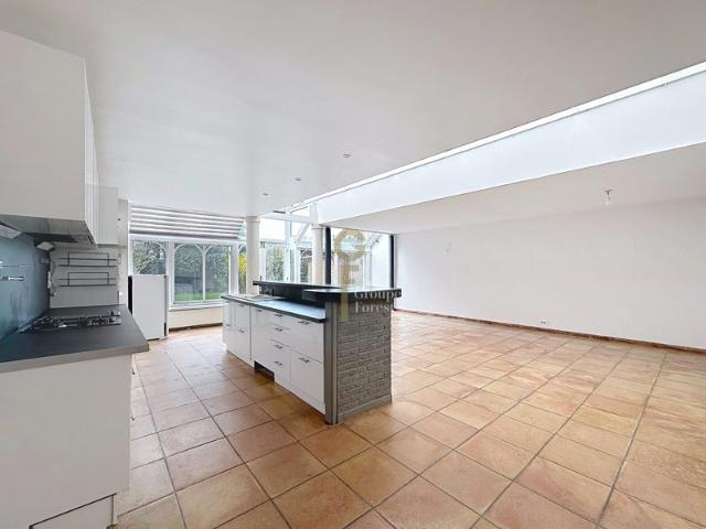 DUPLEX: 143M2, JARDIN ET GARAGE !