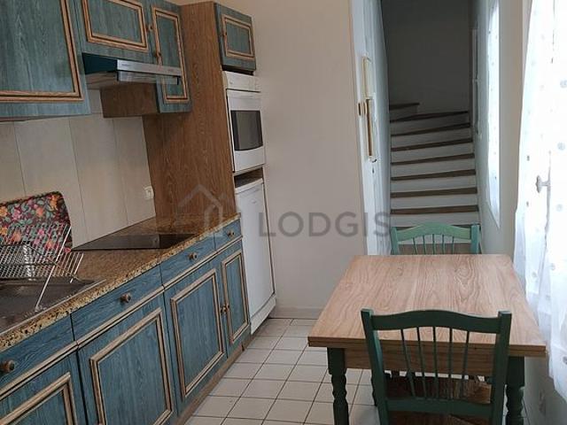 Duplex 1 chambre meublé avec place de parking en option Saint Cloud 92210