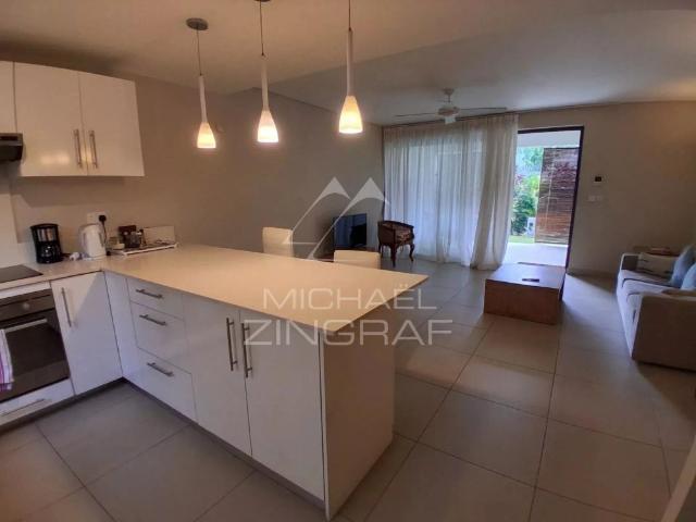 Duplex 1 Chambre avec Accès Direct à la Plage – Pereybère