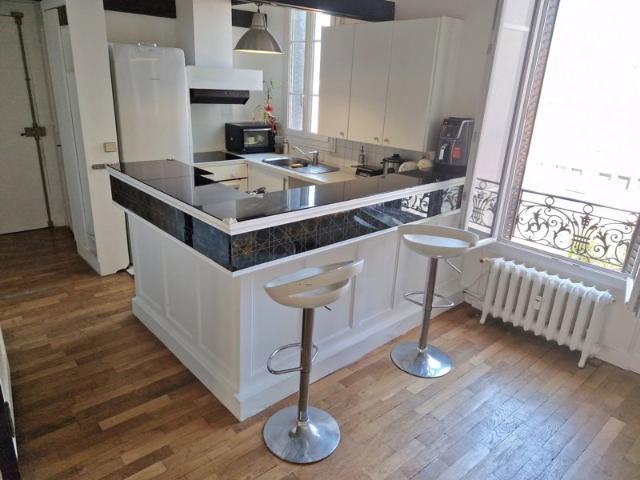 Duplex 40 m², RUE HENRI MARTIN, LES VALLEES