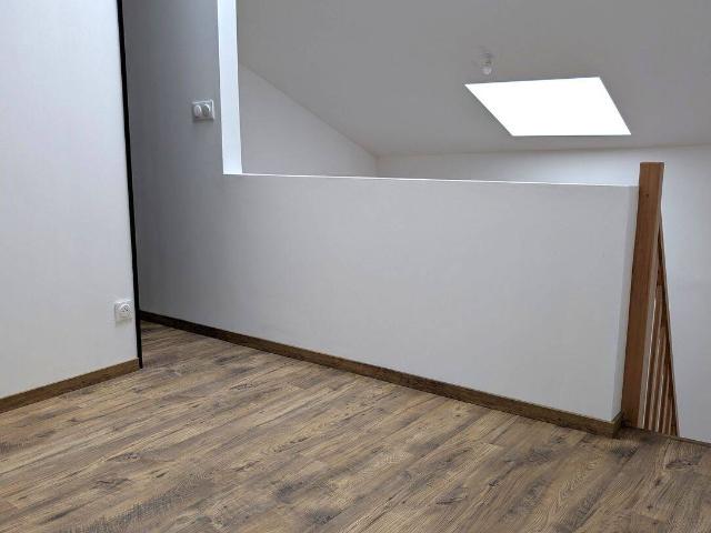 DUPLEX 45 m² – RÉNOVÉ À NEUF – CHAZEY SUR AIN