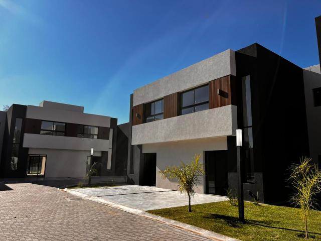 Duplex 4 ambientes Zona Caamaño