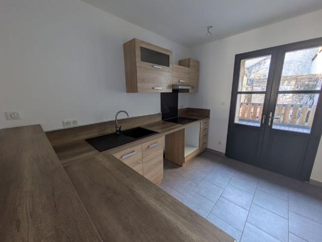 Duplex 4 pièce s 3 chambre s 85.46 m²