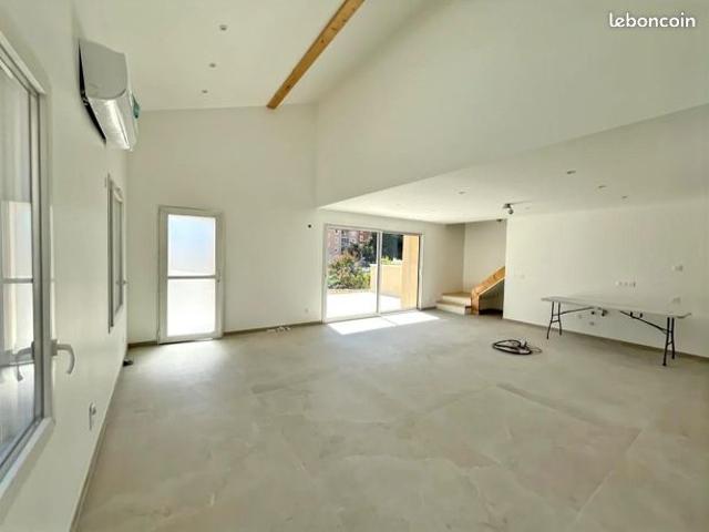 Duplex 4 pièces 104 m²