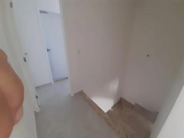 Duplex 4 Suítes, Lavabo, 162m2, Excelente Local. Aceita Banco, FGTS e Carro