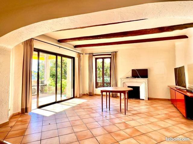 Duplex 5 pièces 161 m²
