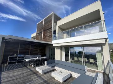 Duplex 5 pièces 174M² et 2 garages Domaine de prestige Grac Immo