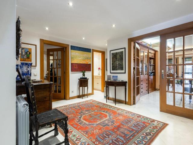 Duplex, 6 quartos, Lisboa, Avenidas Novas 395m² Avenidas Novas