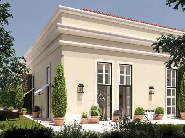 Duplex com Jardim Privado 219m² Prazeres