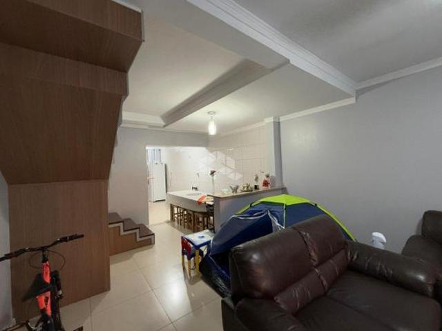 Duplex com 3 dormitórios