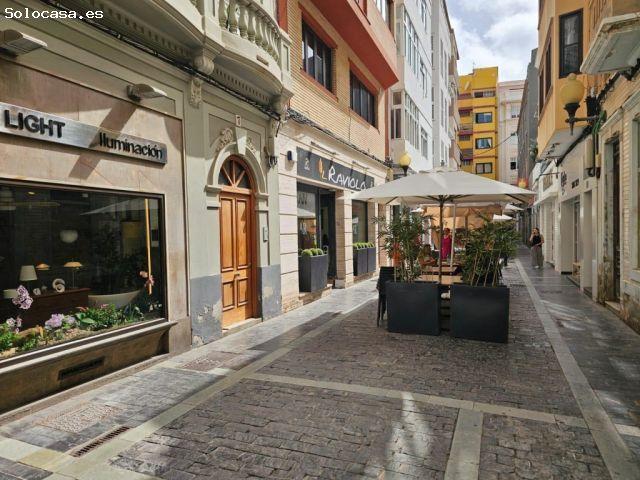 Dúplex comercial en venta en Triana – Calle Arena nº 6