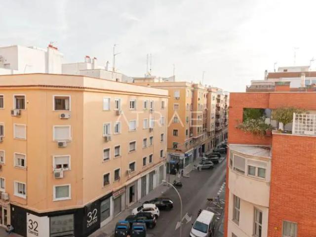 Dúplex con ascensor en alquiler en Marcenado