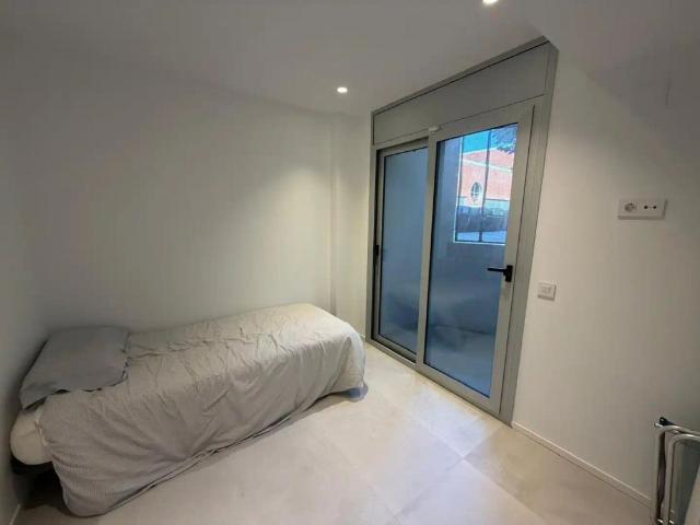 Dúplex con balcón en alquiler en RIU GÜELL