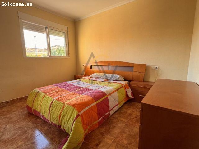 Duplex con Cuatro Dormitorios y Garaje