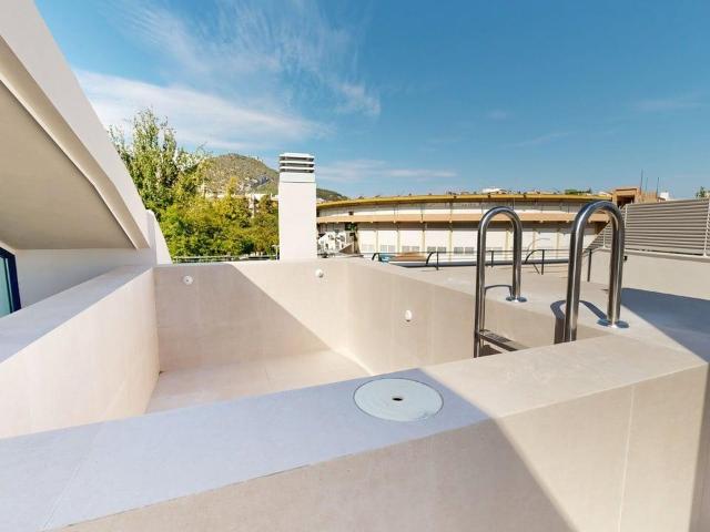 Dúplex con dos dormitorios, piscina privada y vistas espectaculares Residencial Alameda de Adolfo Suárez