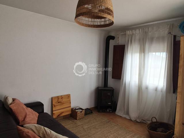 Dúplex con garaje y vistas a La Janda en Benalup Casas Viejas, listo para entrar a vivir