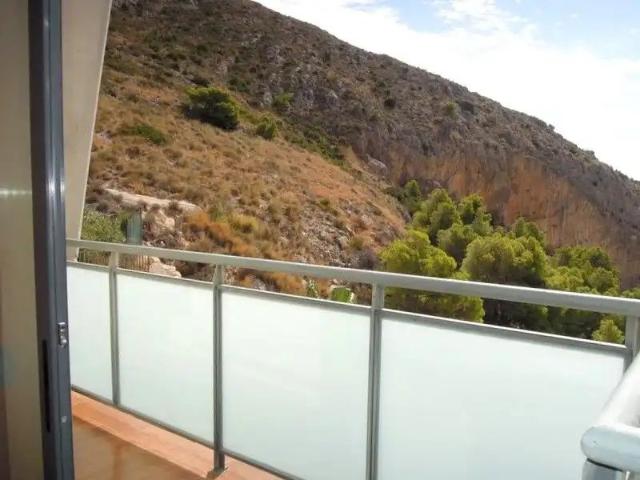 Dúplex con piscina en alquiler en llevant
