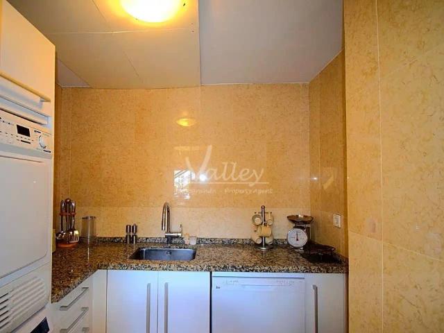 Dúplex con piscina en alquiler en Puerto de Sotogrande La Marina