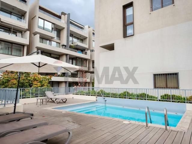 Dúplex con rooftop en la dehesa | 4 dormitorios por 12600.00 en Lo Barnechea