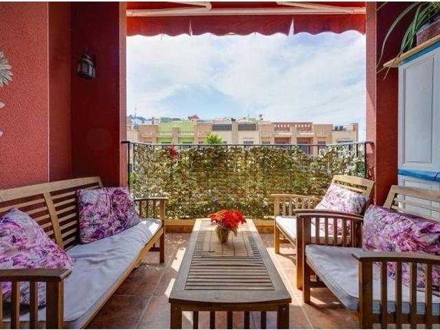 ? Dúplex con SPA, solárium y vistas al mar en Lomas de Cabo Roig ?