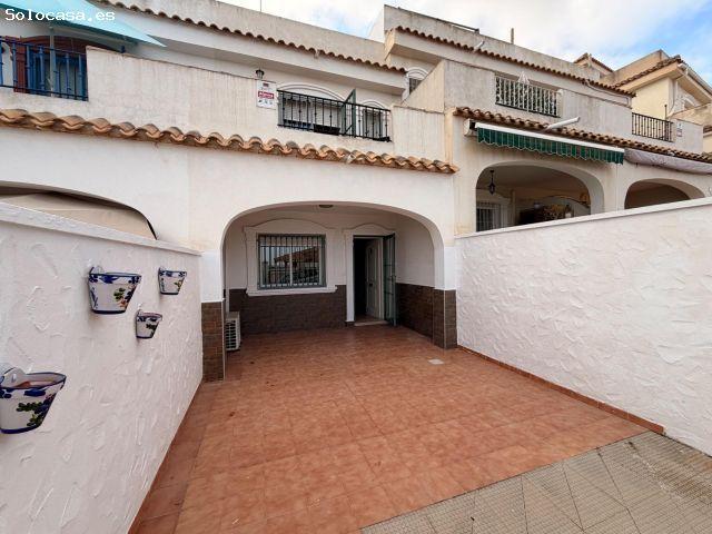 Dúplex con vistas al Mar Menor, piscina comunitaria y solárium en El Carmolí
