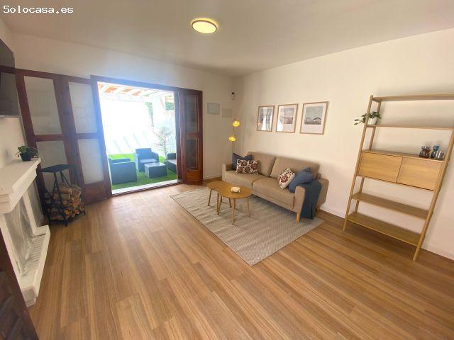 ? Dúplex con 326 m2 de parcela, garaje y posibilidad de piscina cerca de la playa