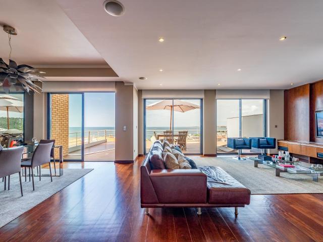 Duplex contemporâneo com vista frontal de rio 172m² Algés, Linda a Velha e Cruz Quebrada Dafundo