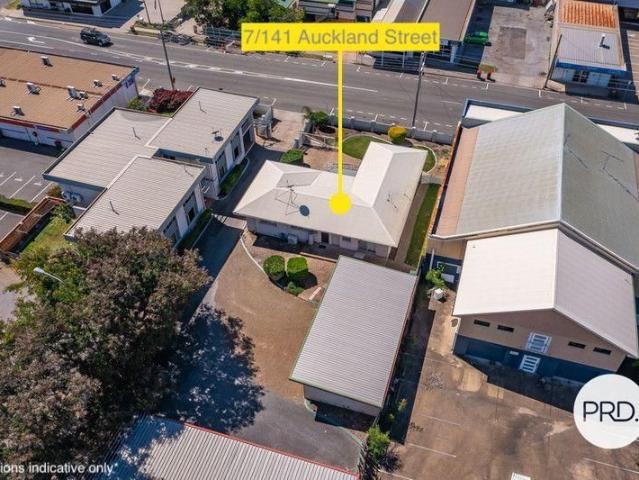 DUPLEX CENTRAL GLADSTONE