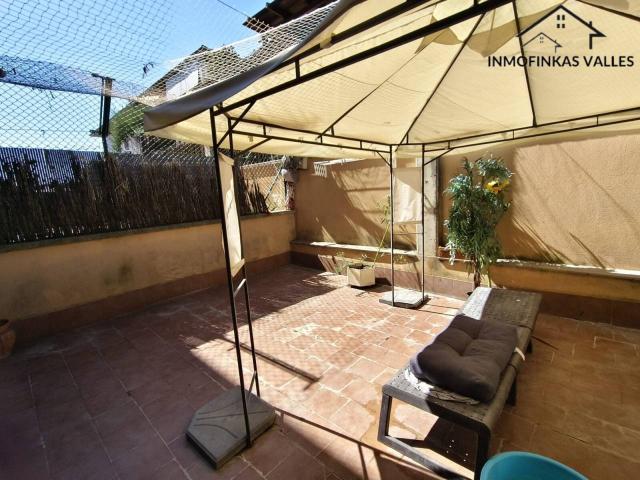 DUPLEX CENTRICO CON PATIO, PARKING Y TRASTERO EN SANTA EULALIA DE RONÇANA