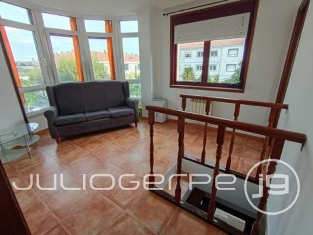 Duplex CRUCEIRO DE SAR > Sar Pexego