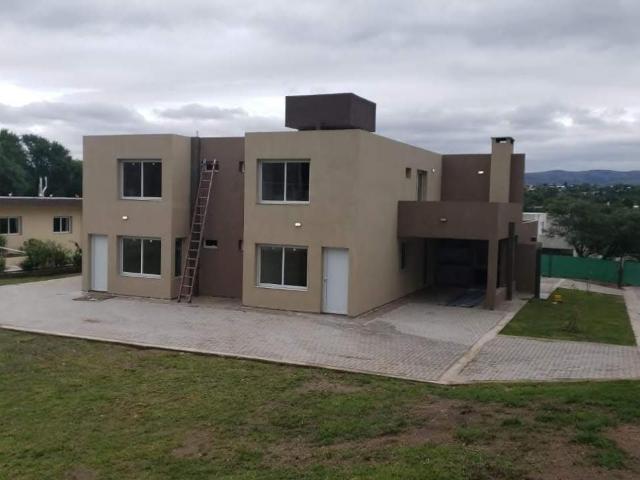 DUPLEX A ESTRENAR EN CONDOMINIO PRIVADO en Inmomap