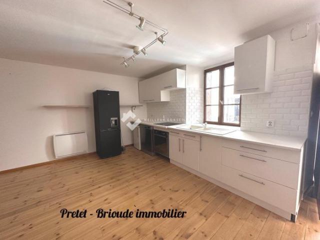 Duplex à louer, 2 pièces Blesle 43450