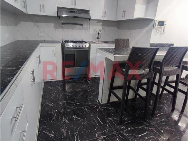 Duplex Amoblado 3Er Y 4To Piso Sin Ascensor Sin Cochera