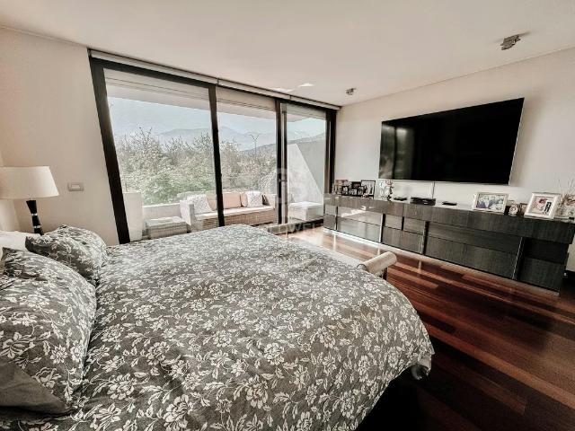 Duplex amplios espacios los Trapenses | 4 dormitorios por 37500.00 en Lo Barnechea