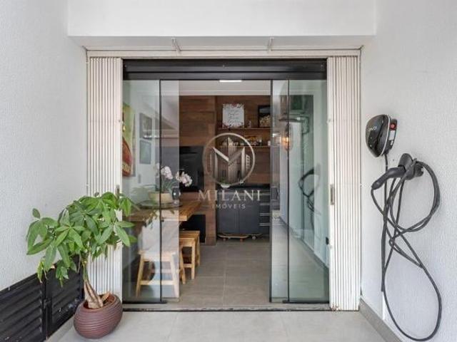 Duplex acabamento Alto Padrão 103m² no Ecoville a 7 Minutos do Parque Barigui!