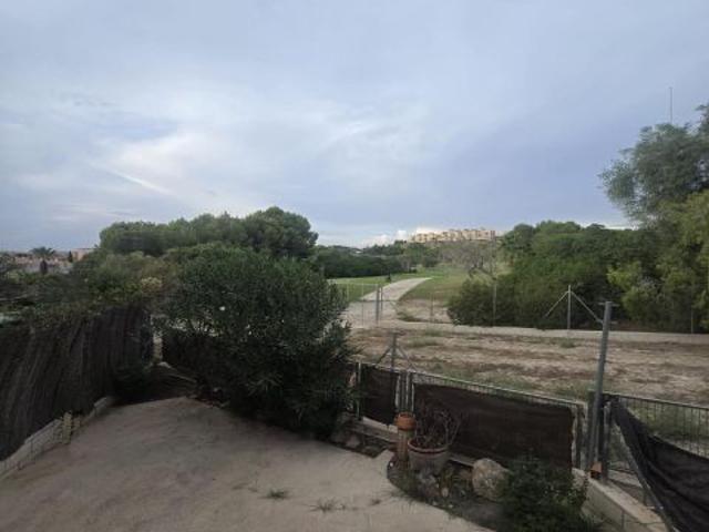 DUPLEX ADOSADO EN ALTORREAL
