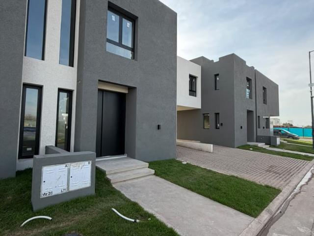 DUPLEX ALQUILER PRADOS DE MANANTIALES 3 dormitorios 2 baños cochera doble A ESTRENAR