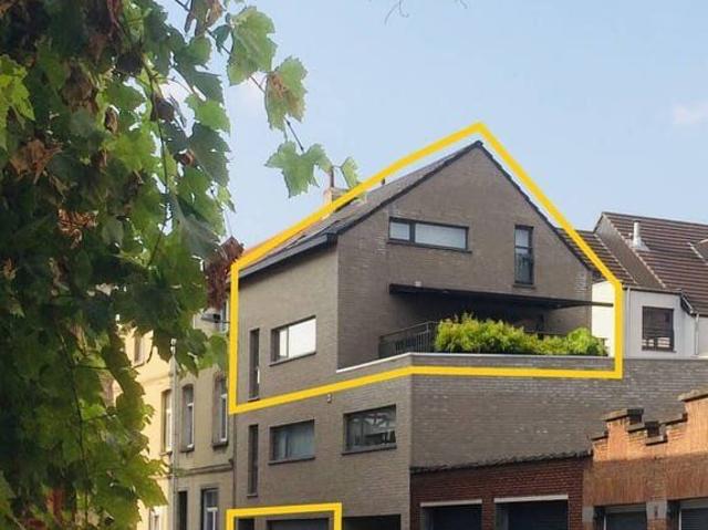 Duplex apartment near the Royal Palace in Laeken