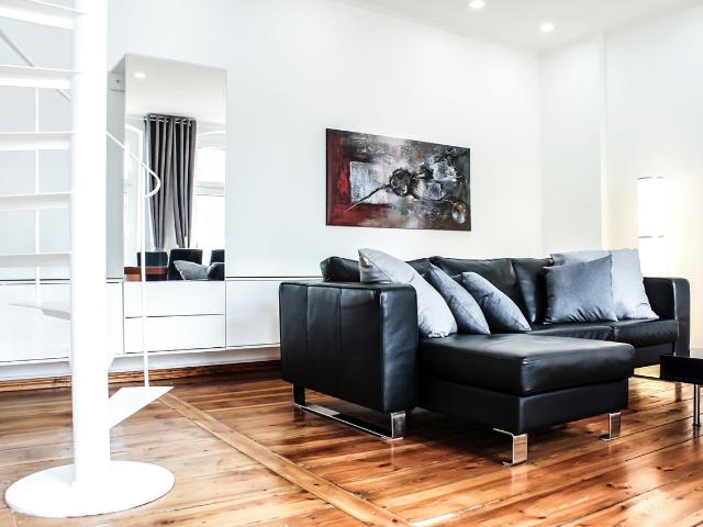 Duplex apartment: charming, newly renovated with south facing balcony, Berlin Amsterdam Apartments for Rent