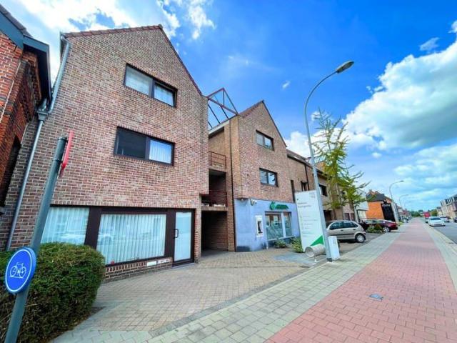 Duplex app met zeer ruim Zuid terras en autostaanplaats