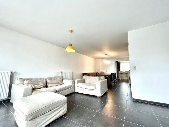 Duplex appartement, 2 SLP, terras, tuin en autostaanplaats