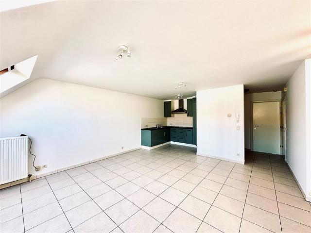Duplex appartement in het centrum van Vrasene
