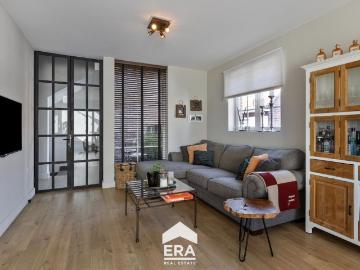 Duplex appartement met aparte inkom in het centrum van Bree