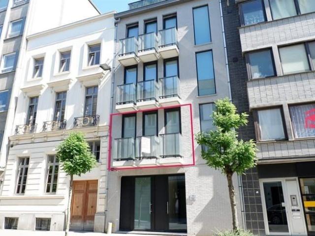 Duplex appartement met garage
