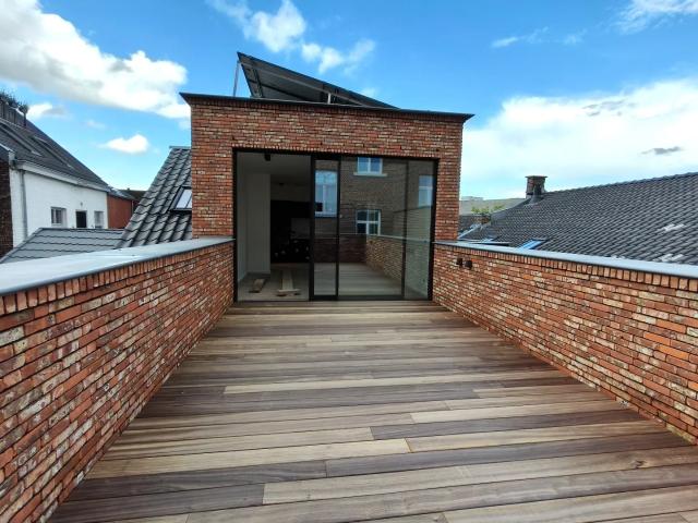 DUPLEX APPARTEMENT MET GROOT TERRAS