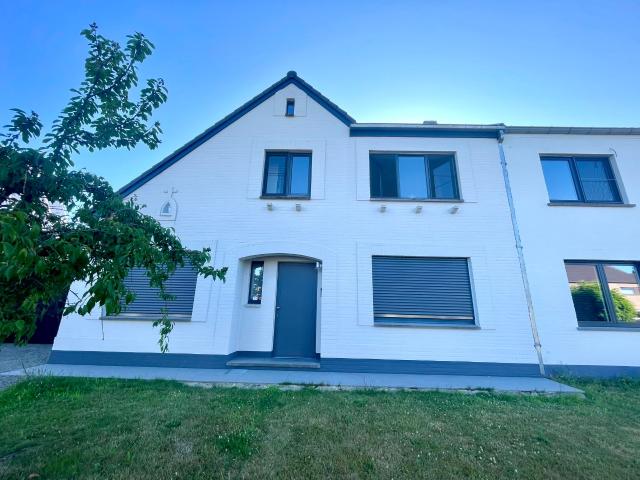 Duplex appartement met twee slaapkamers te huur in Alken
