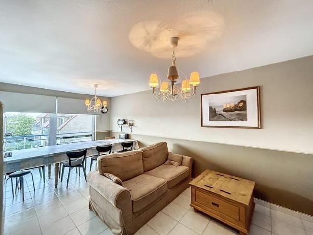 DUPLEX APPARTEMENT MET 1 SLPK EN TERRAS
