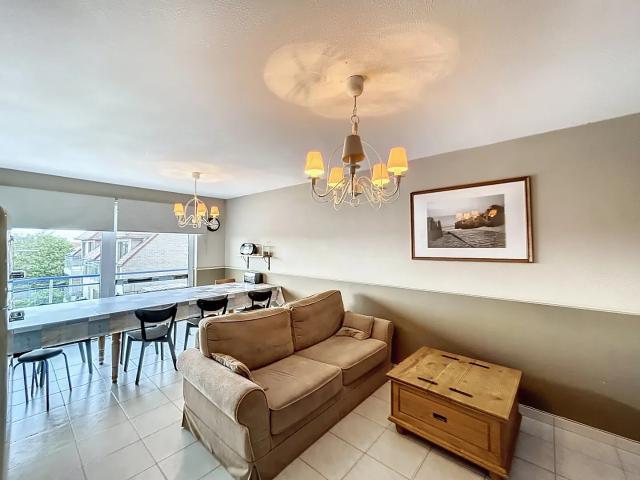 DUPLEX APPARTEMENT MET 1 SLPK EN TERRAS