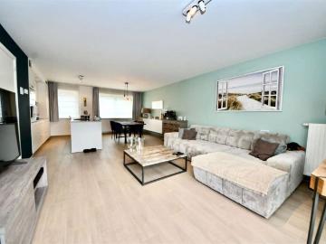 Duplex appartement met 2 slaapkamers, garage en terras