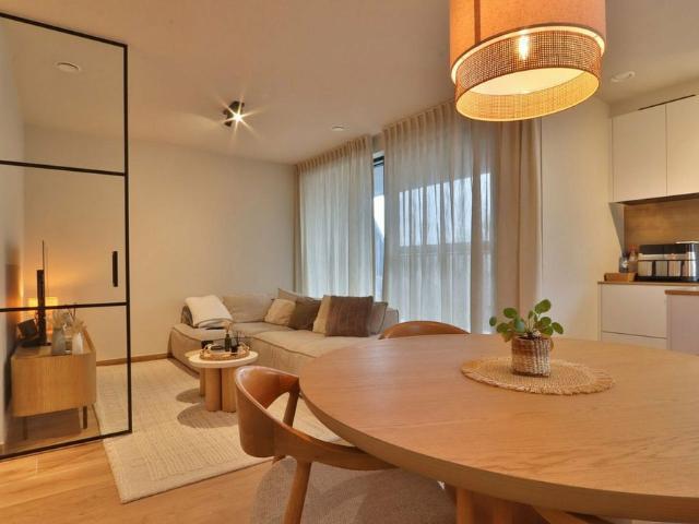 Duplex appartement met 2 slaapkamers en terras te huur in Melsele!